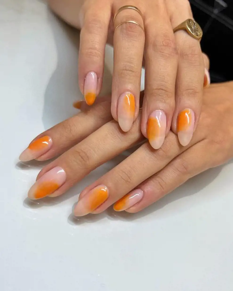 Aura nails: descentradas