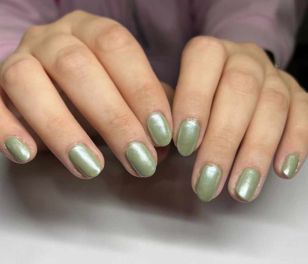 Matcha nails