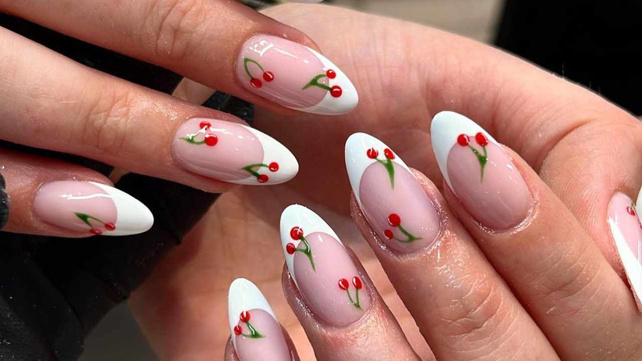 Crerry nails-uñas cereza