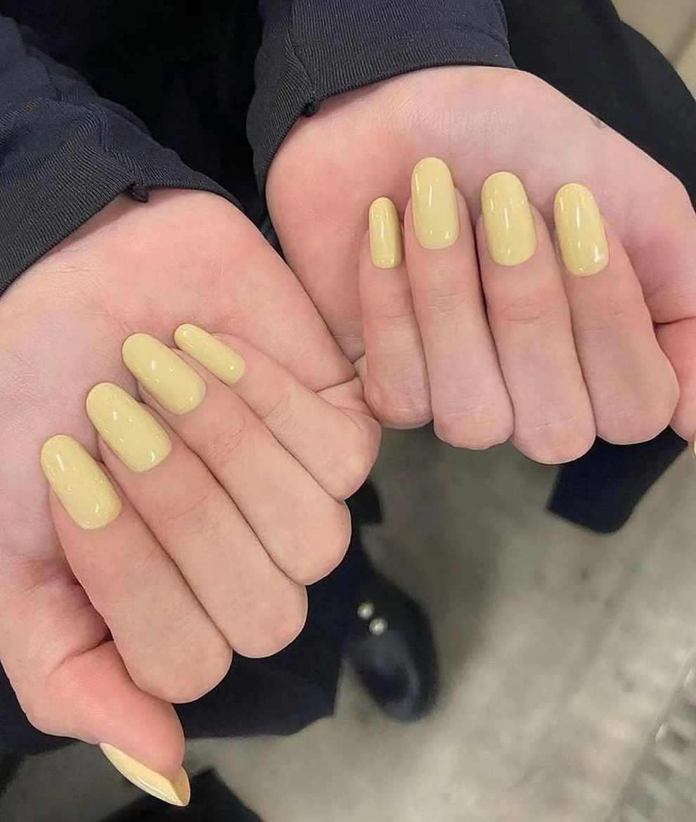 Uñas para verano 2024: butter nails