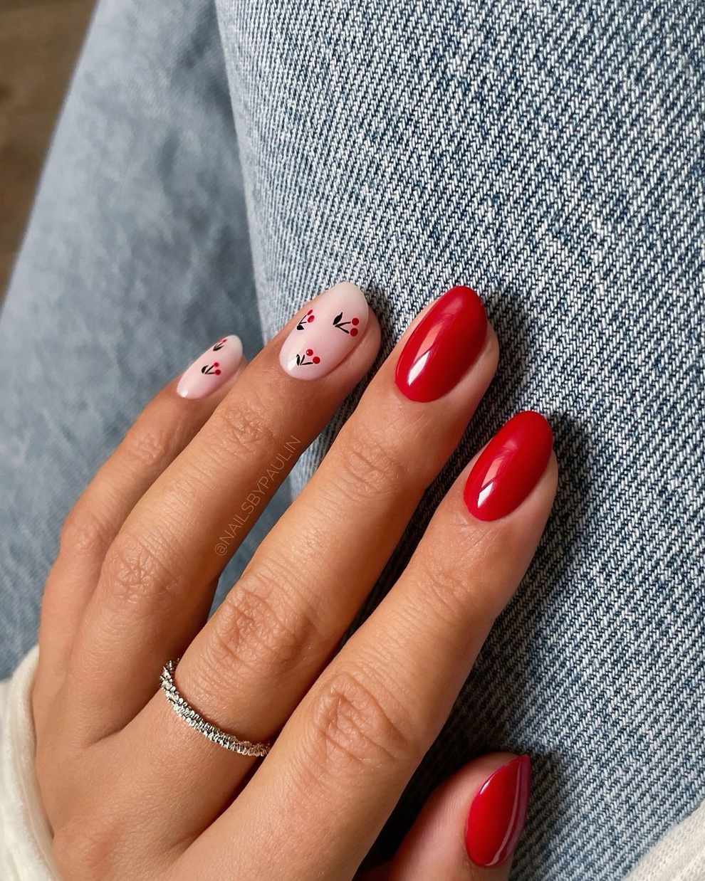 Uñas para verano 2024: cherry