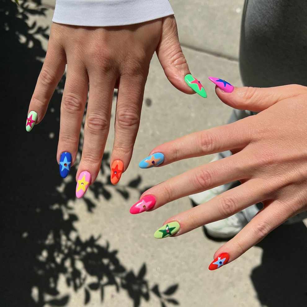 Uñas para verano 2024: stars