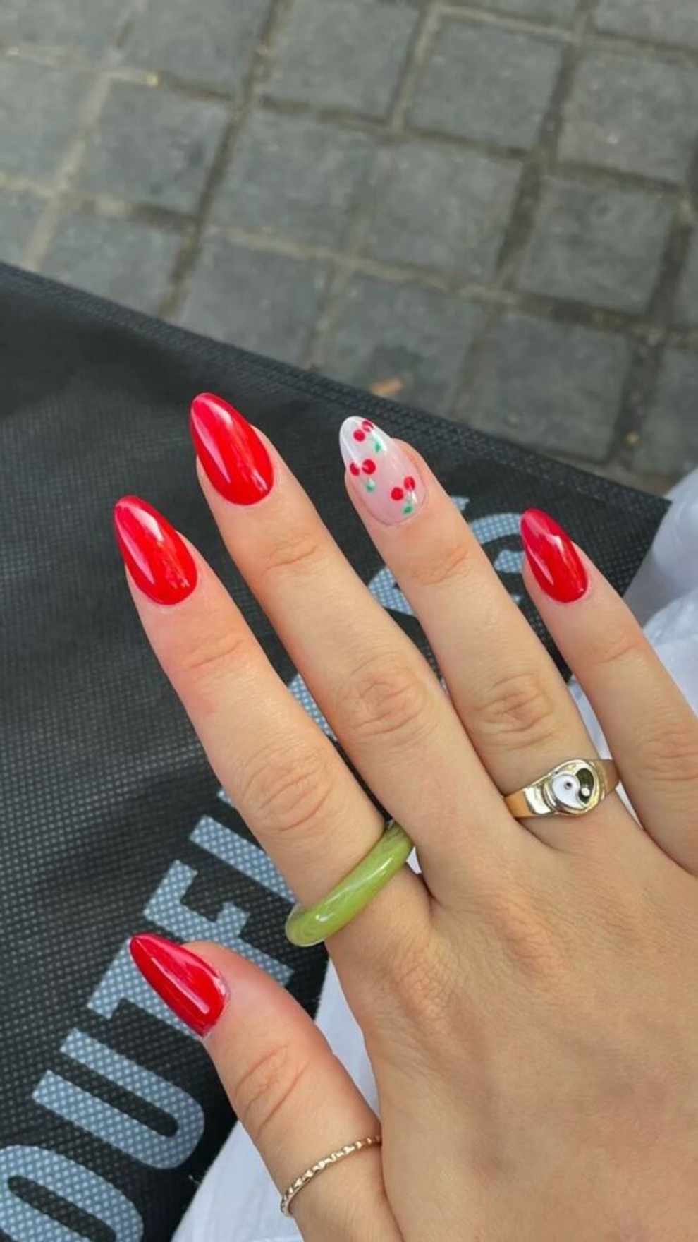 25 diseños de uñas acrílicas CHERRY NAILS